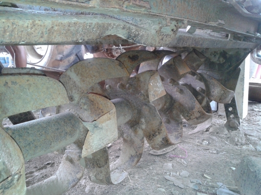 ขายโรตารี่ ของรถไถฟอร์ด ตามสภาพ ยาว 1.80 เมตรราคาถูก ใช้งานได้เลย