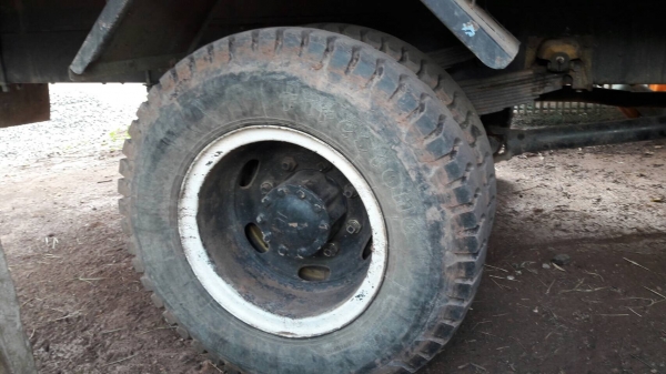 ขาย 6 ล้อ ISUZU กระบะยาว 6 เมตร เครื่อง 6BG1 เทอร์โบ 195 แรงม้า คัสซีสวยตลอดเส้น เบรคทิฟฟี่ สโลว์อินเตอร์ พาวเวอร์ ทะเบียนพร้อมโอน