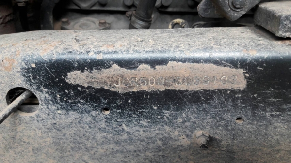 ขาย 6 ล้อ ISUZU กระบะยาว 6 เมตร เครื่อง 6BG1 เทอร์โบ 195 แรงม้า คัสซีสวยตลอดเส้น เบรคทิฟฟี่ สโลว์อินเตอร์ พาวเวอร์ ทะเบียนพร้อมโอน