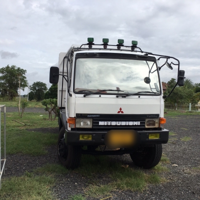 ขายรถดั้ม สองเพลา ปี48 MITSUBISHI FN527-TF4197 เครื่อง220แรงม้า **เจ้าของขายเอง**