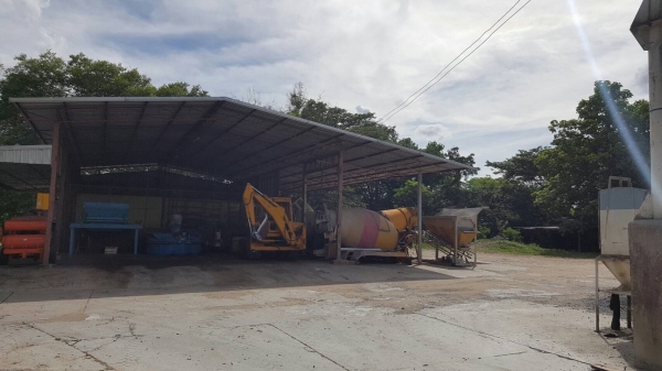 ขาย ที่ดิน 10 ไร่ พร้อมกิจการแพนท์ปูนคอนกรีตผสมเสร็จ ติดถนนสายอุดร-อำเภอเพ็ญ เขตแดนชัดเจน ราคาคุยกันได้ครับ ขาย ที่ดิน 10 ไร่ พร้อมกิจการแพนท์ปูนคอนกรีตผสมเสร็จ ติดถนนสายอุดร-อำเภอเพ็ญ เขตแดนชัดเจน ราคาคุยกันได้ครับ