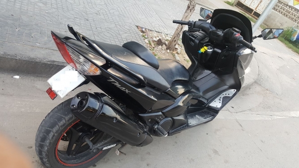 ฝากขาย / ขาย T max 500 cc ทะเบียนโอน2010 จัดได้ 180,000