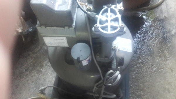 ขาย !! ปัมน้ำถังอัตโนมัติ.ฮิตาชิ.ขนาด250w.สภาพสวยๆเดิมๆพร้อมใช้งาน