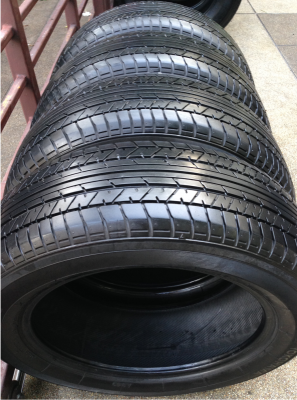 ยาง Bridgestone 265 65 17 กลางปี15 ดอกเต็ม ราคาไม่แพง