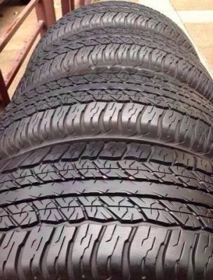 ยาง Dunlop 265 65 17 ปลายปี15 ดอกเต็ม ราคาไม่แพง
