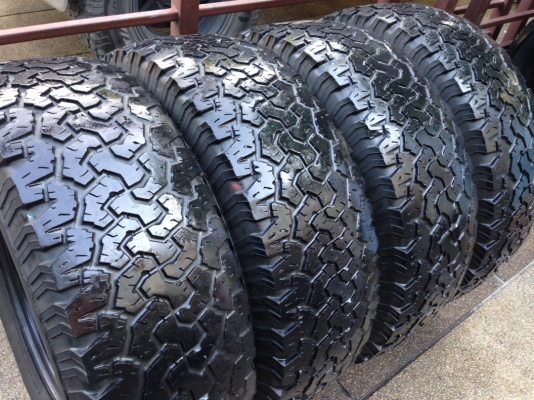 ยาง All BF Goodrich 265 70 17 ปี12 พร้อมใช้งาน ราคาไม่แพง