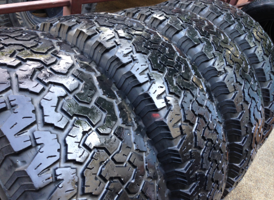 ยาง All BF Goodrich 265 70 17 ปี12 พร้อมใช้งาน ราคาไม่แพง
