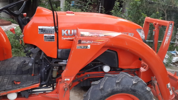 ขาย 47. ตัวรถ+ใบดัน 279000เล่มทะเบียนพร้อมโอนครับ ขาย 47. ตัวรถ+ใบดัน 279000เล่มทะเบียนพร้อมโอนครับ