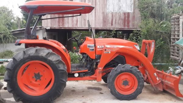 ขาย 47.  ตัวรถ+ใบดัน 279000เล่มทะเบียนพร้อมโอนครับ