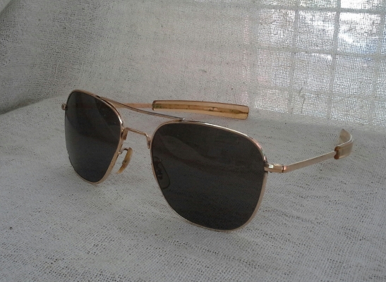 แว่นตาเสืออากาศยุค 1960s  ตัวบิดา!  Original COMMAND / USA 23K  เวรี่บิ๊กไซซ์!