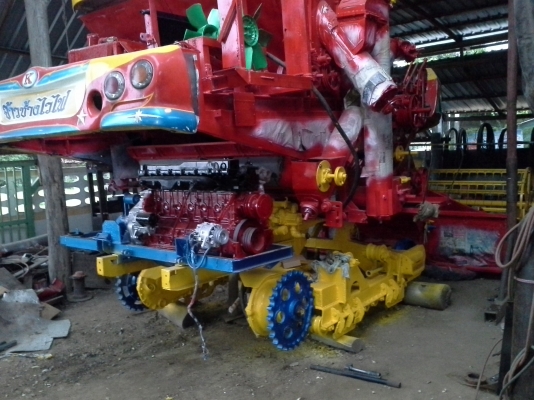 นำส่งแล่วครับ ขอบคุณท่านที่มีอุปการะคุณครับ  เกษตรพัฒนา 10  ht เครื่อง isuzu 195 เลดทั้งคัน บิ้วงานใหม่ คันนี้เสร็จมีคันใหม่เตรียมบิ้ว สนใจดูก่อนได้ ครับ