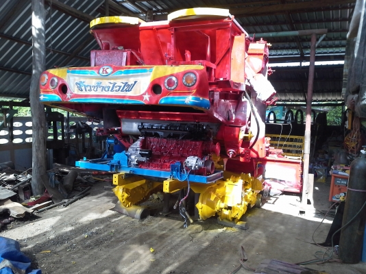 นำส่งแล่วครับ ขอบคุณท่านที่มีอุปการะคุณครับ  เกษตรพัฒนา 10  ht เครื่อง isuzu 195 เลดทั้งคัน บิ้วงานใหม่ คันนี้เสร็จมีคันใหม่เตรียมบิ้ว สนใจดูก่อนได้ ครับ