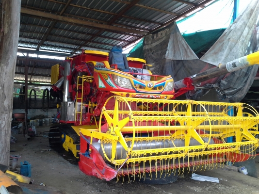 นำส่งแล่วครับ ขอบคุณท่านที่มีอุปการะคุณครับ  เกษตรพัฒนา 10  ht เครื่อง isuzu 195 เลดทั้งคัน บิ้วงานใหม่ คันนี้เสร็จมีคันใหม่เตรียมบิ้ว สนใจดูก่อนได้ ครับ