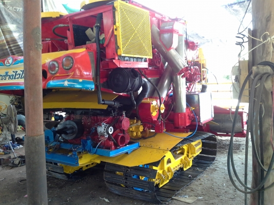 นำส่งแล่วครับ ขอบคุณท่านที่มีอุปการะคุณครับ  เกษตรพัฒนา 10  ht เครื่อง isuzu 195 เลดทั้งคัน บิ้วงานใหม่ คันนี้เสร็จมีคันใหม่เตรียมบิ้ว สนใจดูก่อนได้ ครับ