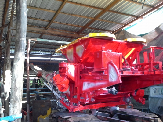 นำส่งแล่วครับ ขอบคุณท่านที่มีอุปการะคุณครับ  เกษตรพัฒนา 10  ht เครื่อง isuzu 195 เลดทั้งคัน บิ้วงานใหม่ คันนี้เสร็จมีคันใหม่เตรียมบิ้ว สนใจดูก่อนได้ ครับ