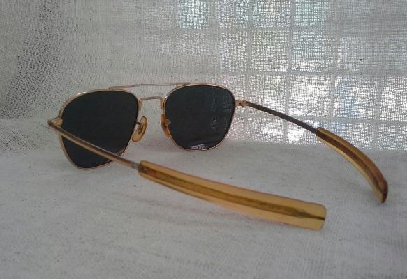 แว่นตาเสืออากาศยุค 60s  ตัวเทพบุตร!  Original COMMAND / USA 23K  ไซซ์หล่อ!