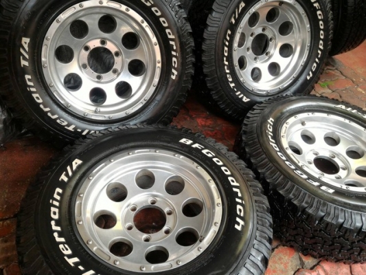 ขายเฉพาะล้อ หยดน้ำแท้ Procomp 8 x 16 ET -11 ขายเฉพาะล้อ หยดน้ำแท้ Procomp 8 x 16 ET -11