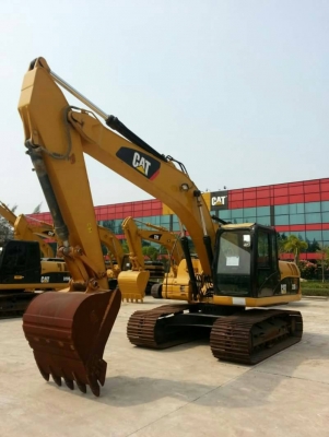 ขายรถแบคโฮ CAT 320 D JAPAN ไมล์ 4000 ชม.ราคา 2450000