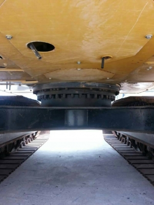 ขายรถแบคโฮ CAT 320 D JAPAN ไมล์ 4000 ชม.ราคา 2450000