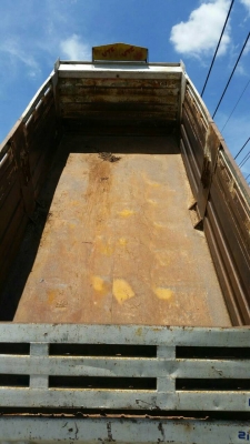 ขายรถบรรทุก 10 ล้อดัมพ์ ISUZU DECA 270 แรงม้าปี 2547 ราคา 1650000