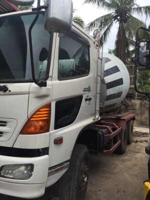 ขายรถบรรทุก 10 ล้อโม่ปูน HINO MEGA 320 แรงม้า ชุดโม่เป็นปั๊มของจีน ราคา 1400000