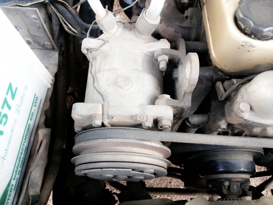 รถอีชุตอนเดียวปี33 เครื่องดี ยางดี แชชขีสวย  พร้อมชุดโอน