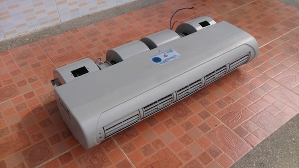 ขายตู้แอร์แขวนฟอมูล่าหน้าปรับได้แบบสี่ช่อง