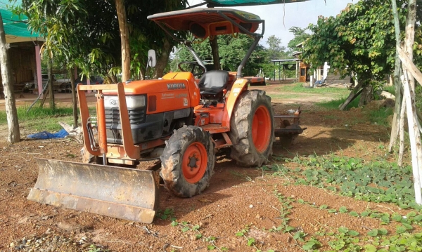 Kubota L3408 หาง5 ใบดัน หลังคาแดงปี51 เล่มพร้อมโอน Kubota L3408 หาง5 ใบดัน หลังคาแดงปี51 เล่มพร้อมโอน