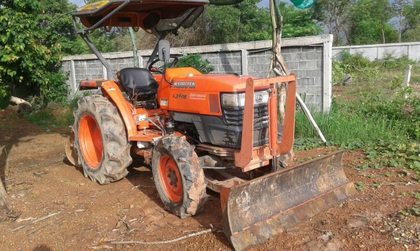 Kubota L3408 หาง5 ใบดัน หลังคาแดงปี51 เล่มพร้อมโอน