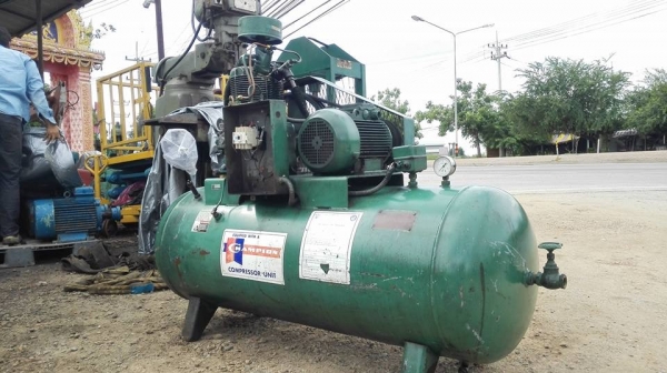 ** SOLD ** ปั้มลมแชมเปี้ยน Champion 5 HP รุ่น PL-15 ปั้มดับเบิ้ลสเตทฟรีโหลด รุ่นท้อปหายากสภาพสมบูรณ์มาเทสได้!!