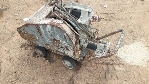 ขาย เครืองปัีมปูน ยิงปูน พ่นทราย แบบใช้มอเตอร์ไฟฟ้า มือสอง เก่าญี่ปุ่น ราคาถูกครับ