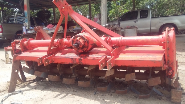 ขอบคุณพี่จาก จ.อุดรธานีครับ ขายโรตารี่คูโบต้า ขนาด1.60ม. สภาพสมบูรณ์ใบไหม่พร้อมใช้งานพร้อมยอยสวยๆครับ