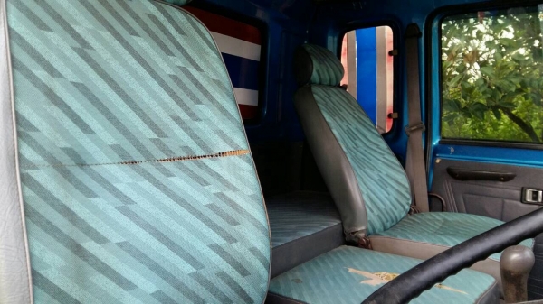 ขาย595000บาท อีซูซุร็อก10ล้อเพลาเดียว เครื่อง175แรง สภาพสวยพร้อมใช้ ขาย595000บาท อีซูซุร็อก10ล้อเพลาเดียว เครื่อง175แรง สภาพสวยพร้อมใช้