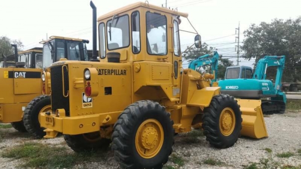 Cat 920 ญี่ปุ่นแท้ พร้อมใช้ โทร.090-986-2521 อ๊อบ