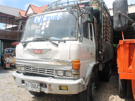 ขายฮีโน่ F18 เครื่อง HO7C เครื่องดี แซสซีสวยเดิมเรียบๆ รถขับขี่ดี ขายฮีโน่ F18 เครื่อง HO7C เครื่องดี แซสซีสวยเดิมเรียบๆ รถขับขี่ดี