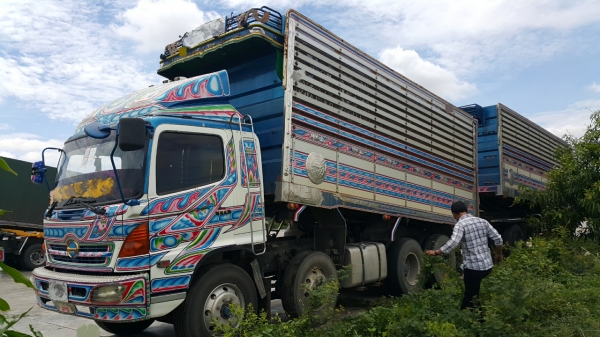 ขายรถพ่วง 20 ล้อ แม่-ลูก กระบะเนียมคอกเกษตรดั้ม อู่.พรชัย HINO 260 ปี.48 รถสวย ราคา ต่อรอง