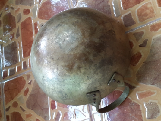 ถาดทองเหลือง ลายดอกกุหลาบ 12 นิ้ว ใบละ 1,300 กะทะทองเหลือง 7 นิ้ว หนาๆๆ เบอร์ 9 ใบละ 1,200