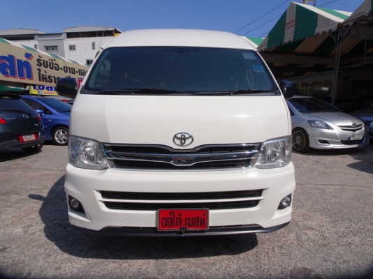 TOYOTA COMMUTER 2.5D4D MT ปี 2011