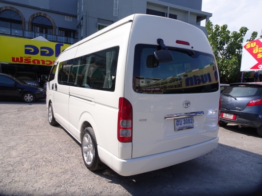 TOYOTA COMMUTER 2.5D4D MT ปี 2011