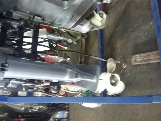 ขายเครื่องysmaha 40 hp หาง21"