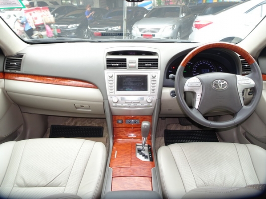 TOYOTA CAMRY 2.4HYBIRD AT ปี2011