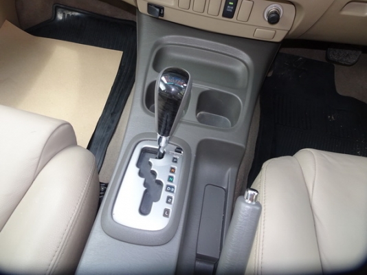 TOYOTA FORTUNER 2.7V AT ปี2012
