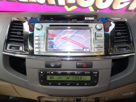 TOYOTA FORTUNER 2.7V AT ปี2012