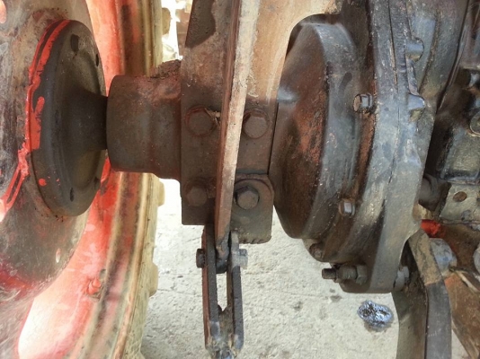 คูโบต้า L3408 DI 4 WD ใบมีดตราช้าง ขายตามสภาพ เครื่องดี เกียร์ เล่มทะเบียนพร้อม