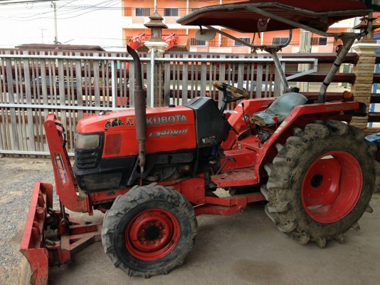 คูโบต้า L3408 DI 4 WD ใบมีดตราช้าง ขายตามสภาพ เครื่องดี เกียร์ เล่มทะเบียนพร้อม