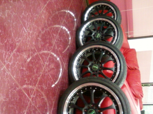 MAX LENSO BLACK HOG5รู100และ5ู114 ขอบ 17 นิ้ว กว้าง 7นิ้ว พร้อมยางDUNLOP MAX LENSO BLACK HOG5รู100และ5ู114 ขอบ 17 นิ้ว กว้าง 7นิ้ว พร้อมยางDUNLOP