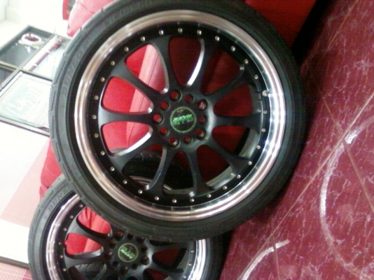 MAX LENSO BLACK HOG5รู100และ5ู114 ขอบ 17 นิ้ว กว้าง 7นิ้ว พร้อมยางDUNLOP MAX LENSO BLACK HOG5รู100และ5ู114 ขอบ 17 นิ้ว กว้าง 7นิ้ว พร้อมยางDUNLOP