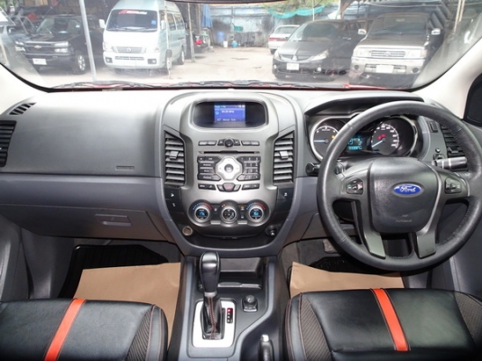FORD RANGER 3.2L 4x4 Wildtrak 6AT Double Cab ปี 2013 แ FORD RANGER 3.2L 4x4 Wildtrak 6AT Double Cab ปี 2013 แ