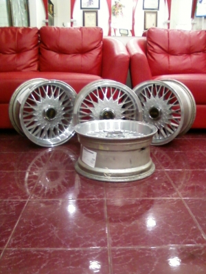 MAX ลายเ่ล่นเส้นศิลย์ RAIL ขอบ 15นิ้ว 5รู 114พร้อมยาง MAXXIS