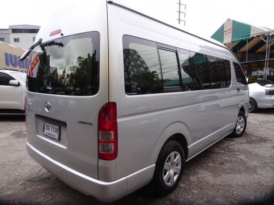 TOYOTA COMMUTER 2.5D4D MT ปี 2013